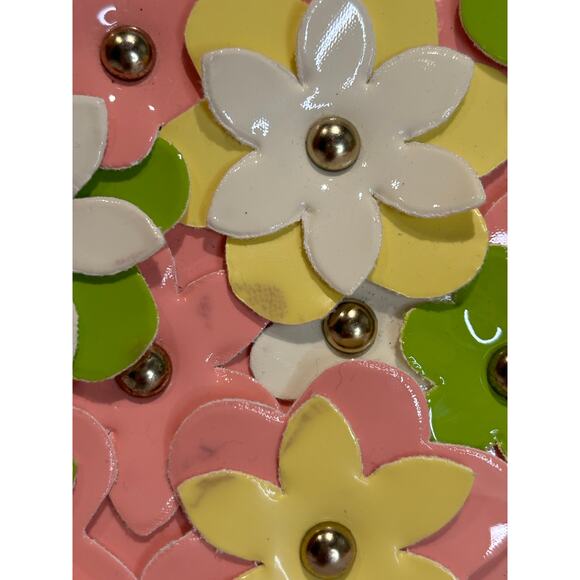 Pink Patent Leather Style Flower Petal Top Handle Handbag, NWT - Picture 9 of 9